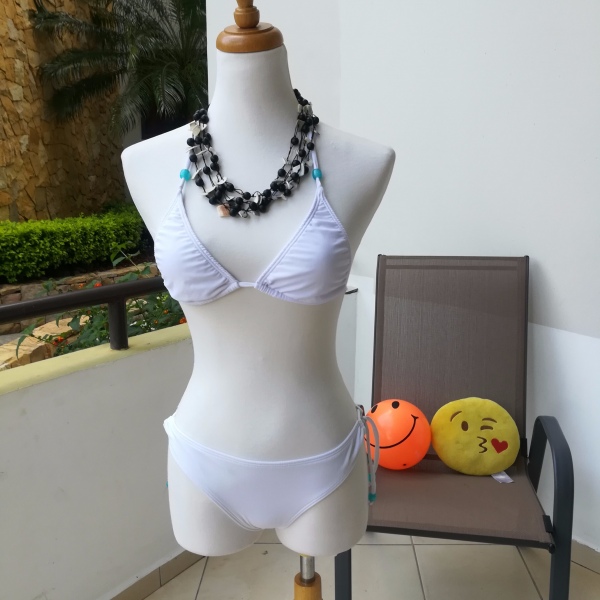 Bikini Blanco