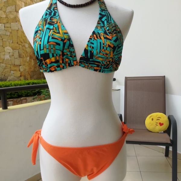 Bikini Triángulo