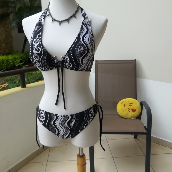 Bikini Triángulo